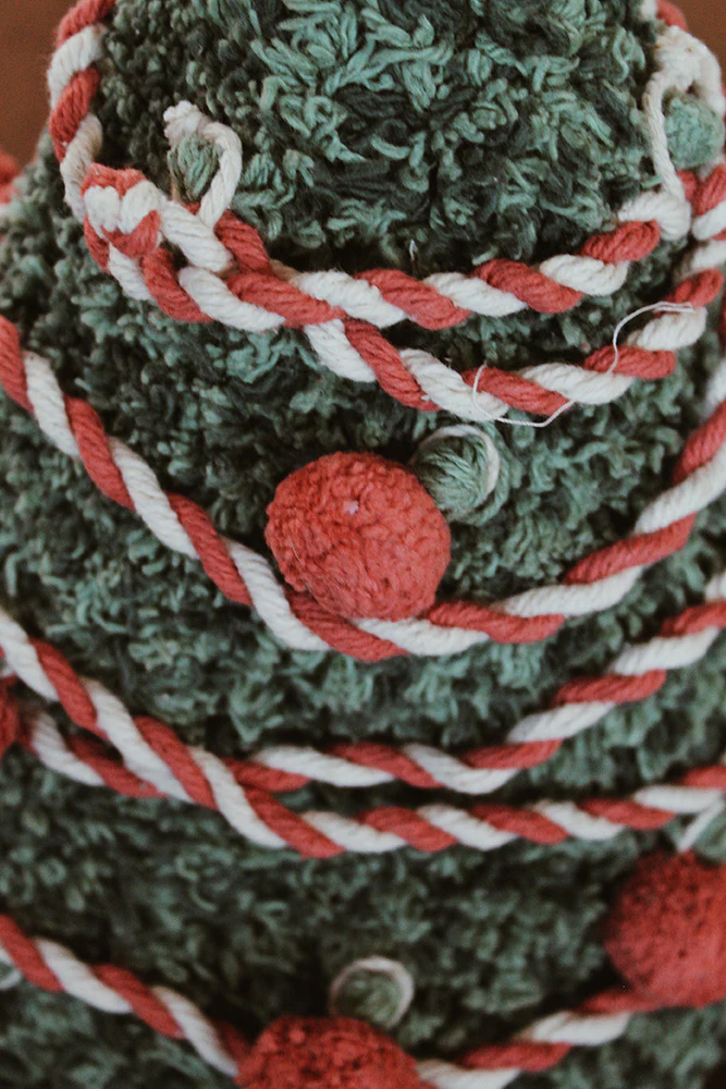 DIY CHRISTMAS TREE - Image 3
