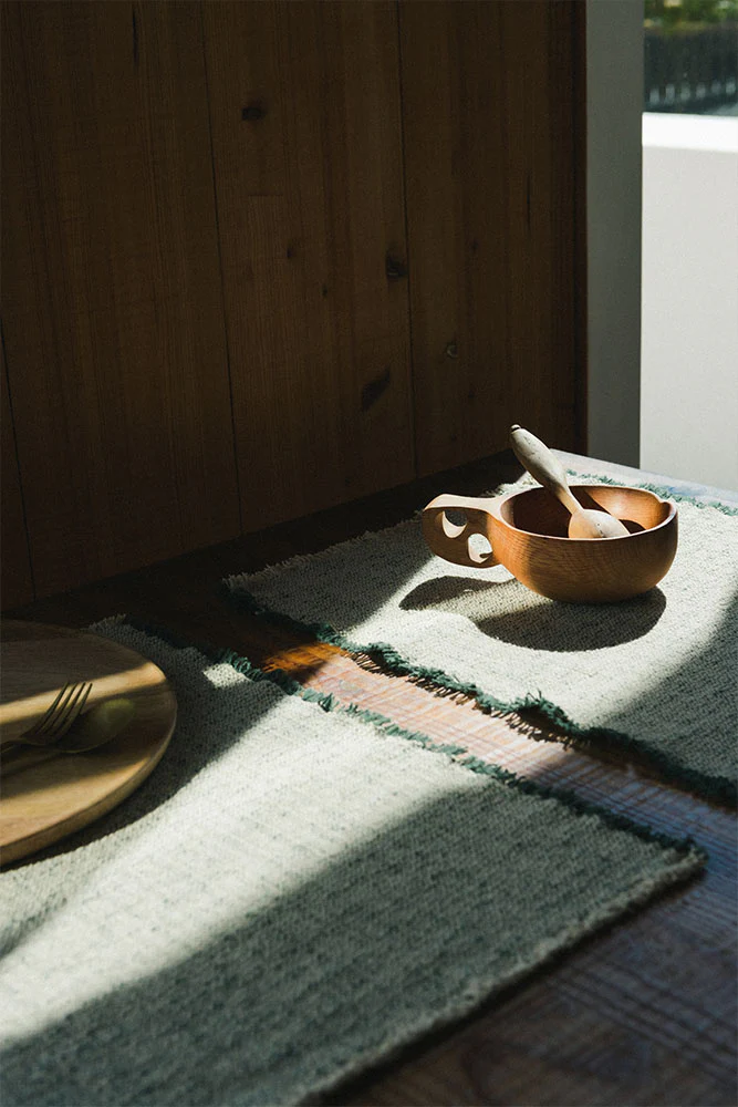 Handloom Placemats Natural and Duck Green (Set of 2) - Image 2
