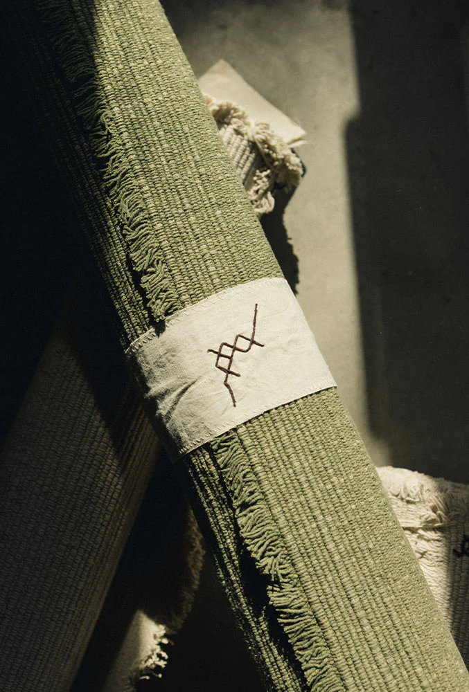 HANDLOOM RUG KAKI - Image 5