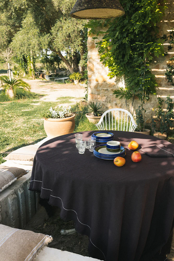 HANDLOOM TABLECLOTH CAFÉ - Image 2