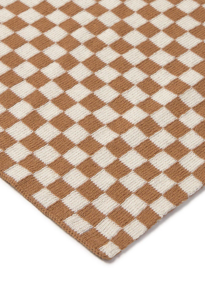 KNITTED BLANKET TILES TOFFEE - Image 4