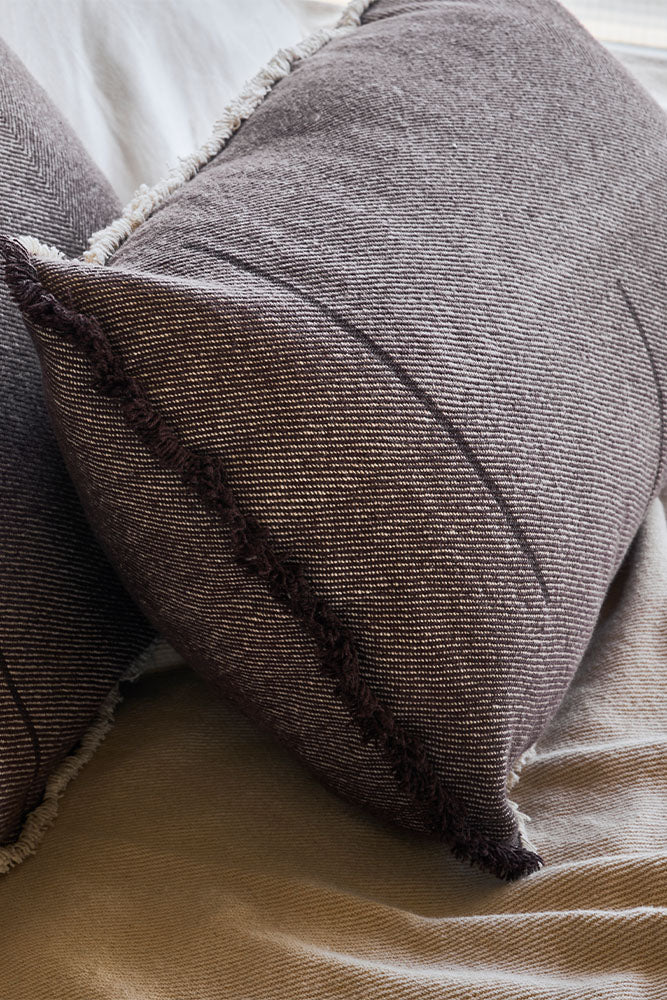 RECTANGULAR CUSHION VERTICAL COFFEBEAN - Image 2