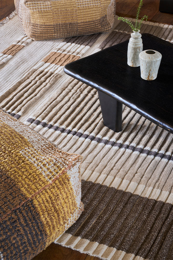 REVERSIBLE CITY POUF OCHRE - Image 2