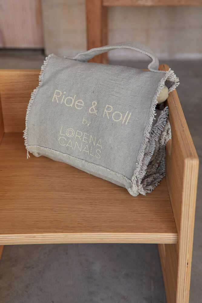 RIDE & ROLL UNDER THE SEA - Image 9