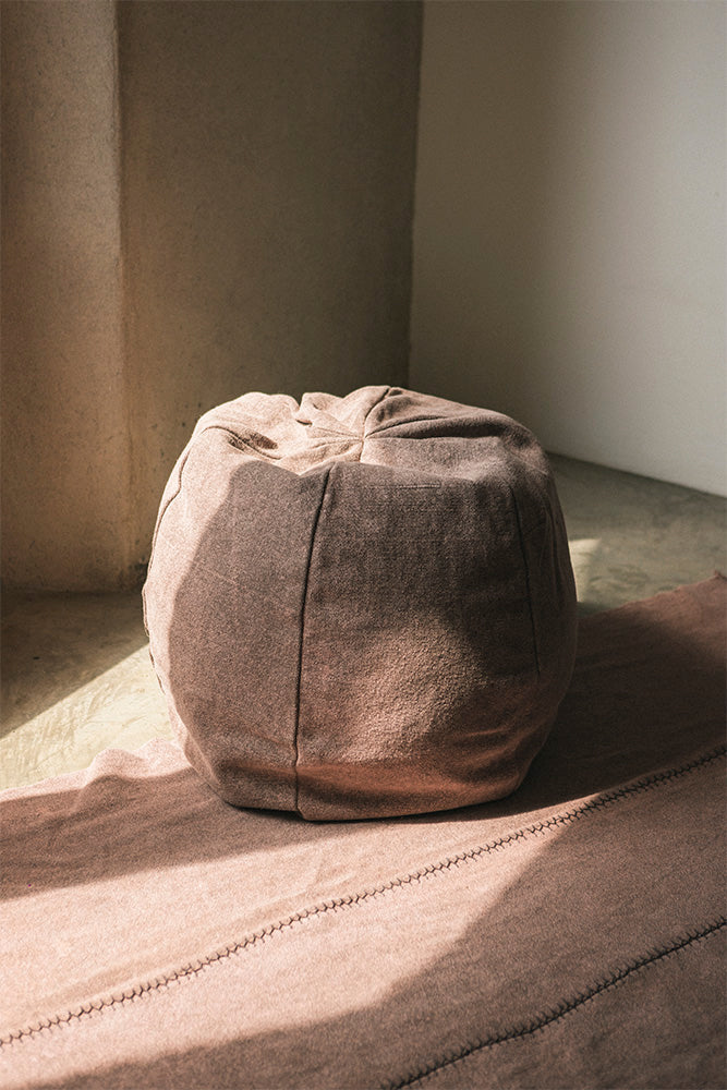 STONEWASHED POUF SOIL BROWN - Image 2