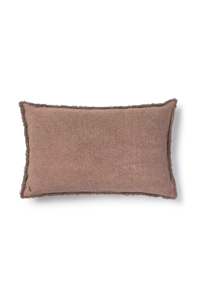 STONEWASHED RECTANGULAR CUSHION SOIL BROWN
