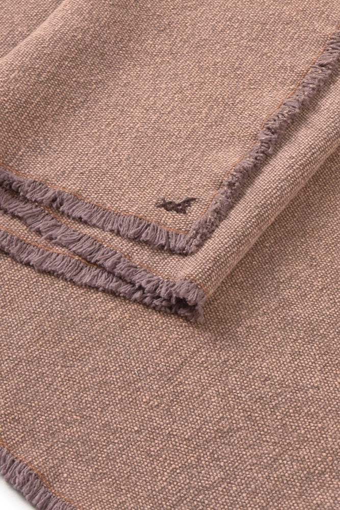 STONEWASHED TABLE RUNNER SOIL BROWN - Image 4