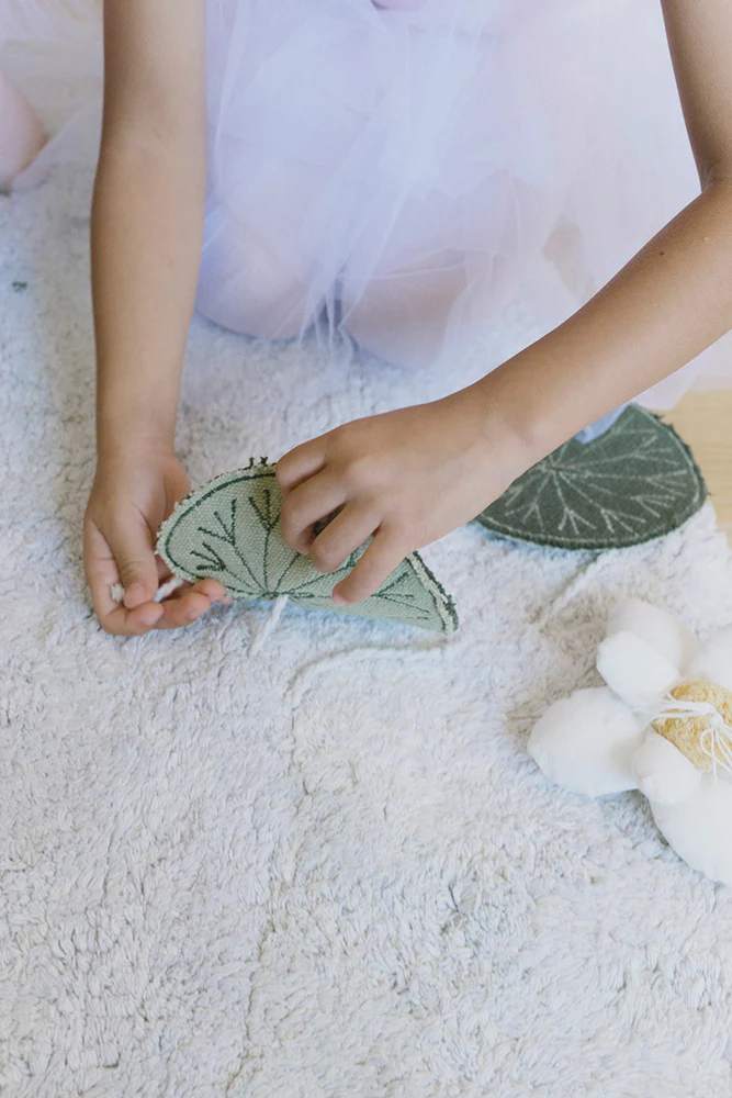 WASHABLE PLAY RUG SWAN LAKE - Image 3